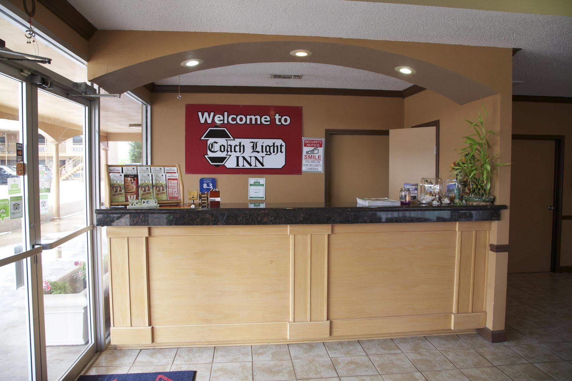 Coach Light Inn Brenham Εξωτερικό φωτογραφία