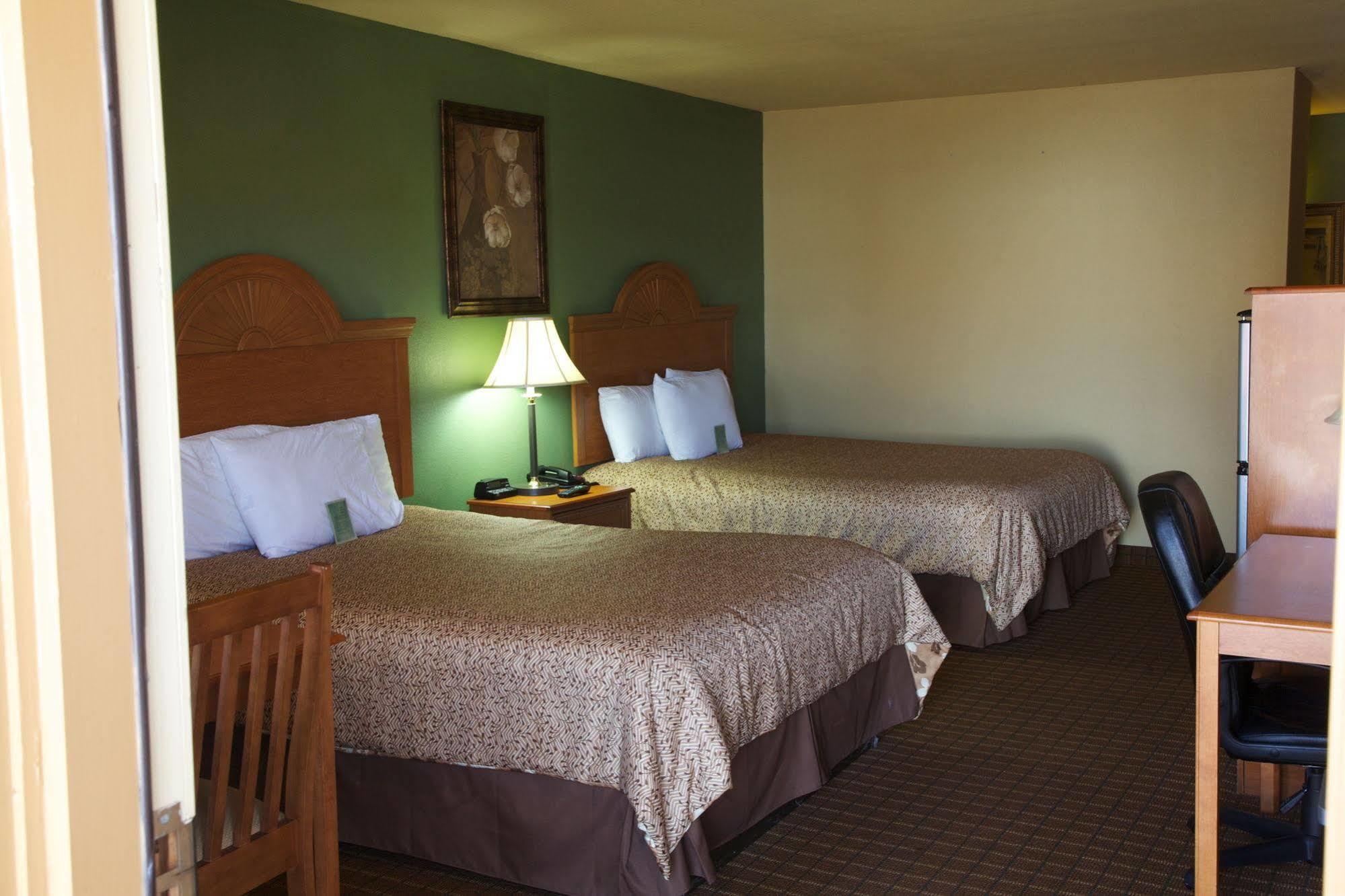 Coach Light Inn Brenham Εξωτερικό φωτογραφία